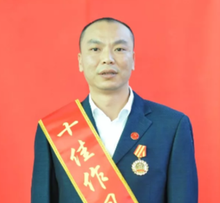 十佳作风标兵  ▎ 曹源：攻艰克难敢担当