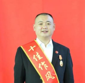 十佳作风标兵 ▎  扶丁华：一片真情帮穷亲，舍己奉公暖人心
