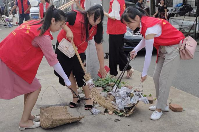 【文明实践在醴陵】清洁活动人人参与 共创美好人居环境