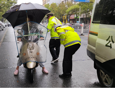 资兴交警大队：“雷霆2021”严查各类交通违法行为