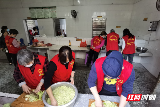国网东江水电厂：爱心午餐搭起为民服务连心桥
