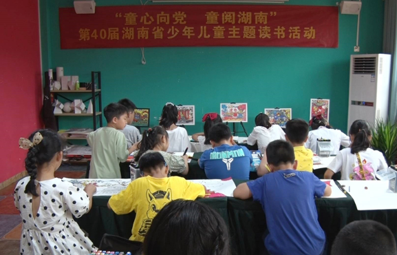小小画笔，画出祖国大好河山