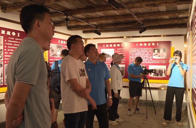 郴州“追寻红色印记 颂歌风华百年”集中采访团到资兴采访
