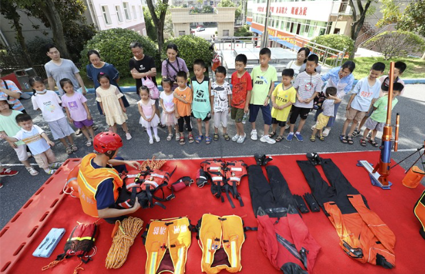 资兴市消防救援大队开展学生防溺水知识培训