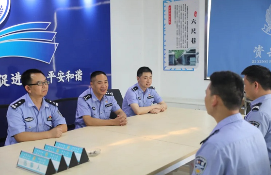 资兴市公安局开展“八一”建军节慰问活动