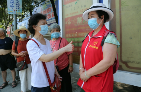 助力疫情防控 资兴市志愿者在行动