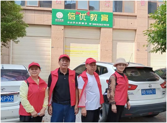 【文明实践在醴陵】金秋志愿红 隔代生态绿