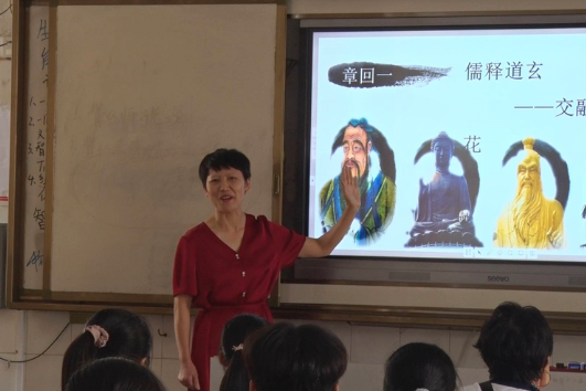 润物细无声，何新秀老师这样教学生