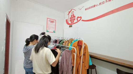 蓼江镇：搭建“爱心小屋” 让爱温暖传递