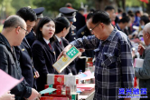 我市开展“3·15”国际消费者权益日宣传活动