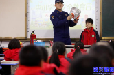 全国中小学生安全教育日：学生“沉浸式”体验消防安全