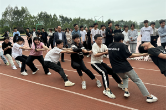 兴宁中学举行“凝心聚力战中考”拔河比赛