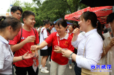爱心护考暖人心 志愿服务再出发